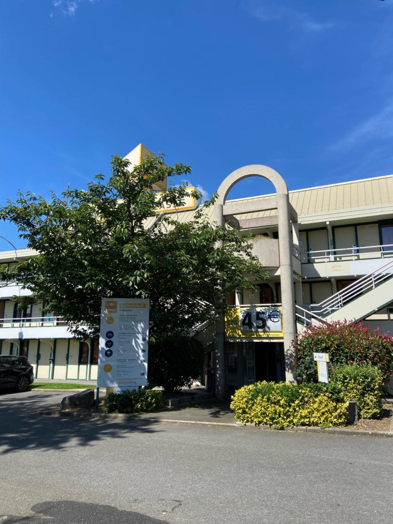 Premiere Classe Montlucon Saint Victor Hotel Exterior photo